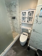 123 Stanwood St, Unit 1 in Providence, RI - Foto de edificio - Building Photo