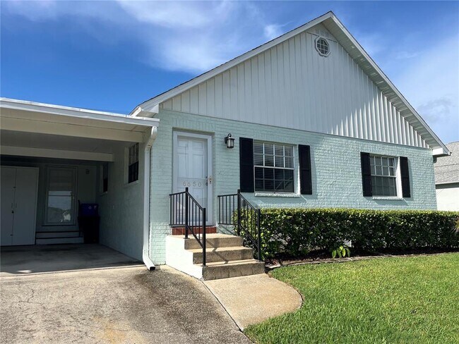 property at 6650 Hickorywood Ln