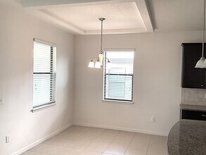 11621 Winterset Cove Drive in Riverview, FL - Foto de edificio - Building Photo