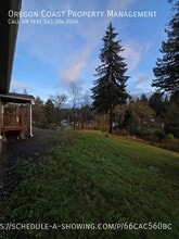 15 N Hillside Dr in Otis, OR - Building Photo - Building Photo