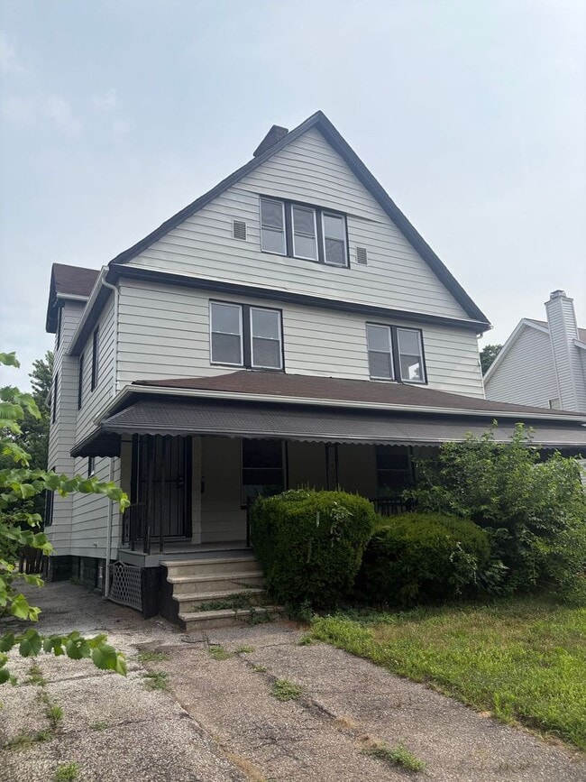 property at 7417-7419 Linwood Ave