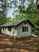 12896 Rices Crossing Rd in Oregon House, CA - Building Photo