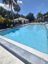 3203 Landmark Dr, Unit 3203 in Clearwater, FL - Building Photo