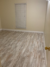 14 Shadowbrook Ln in Milford, MA - Building Photo - Building Photo