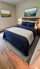 57 Laird Dr, Unit 57 Laird Dr in Bristol, CT - Building Photo - Building Photo