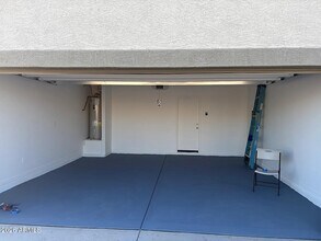 6351 W Magdalena Ln in Phoenix, AZ - Building Photo - Building Photo