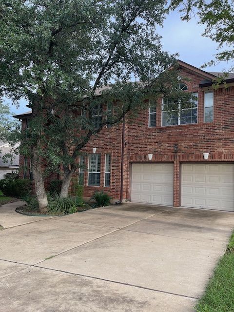 property at 3822 Azur Ln