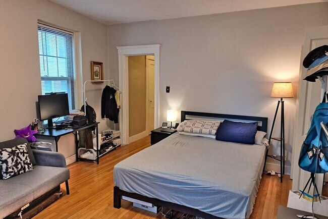 property at 64 Queensberry St