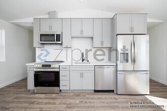 406 Gavin St in San Diego, CA - Building Photo - Building Photo