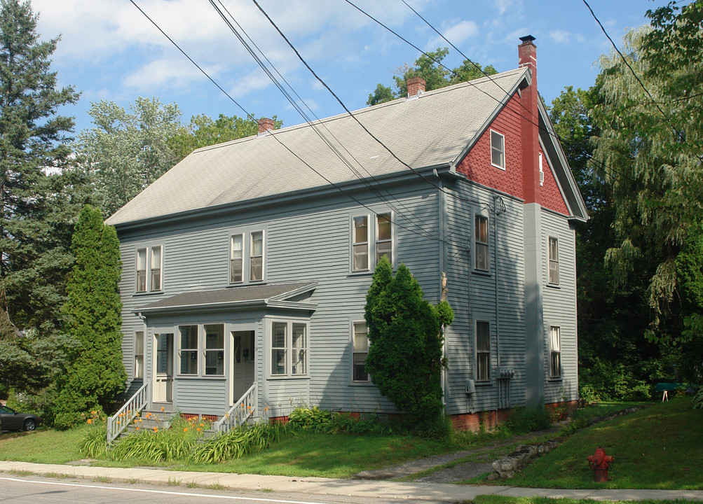 34-36 Congress St in Amesbury, MA - Foto de edificio