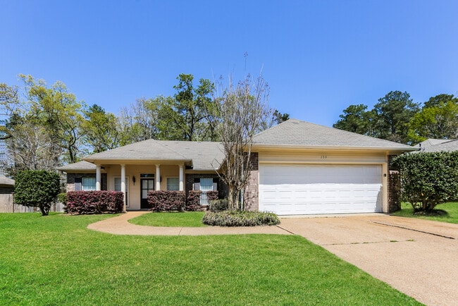 property at 139 Post Oak Dr