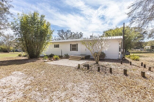 property at 1824 Marion County Rd