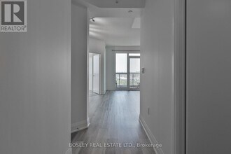 160-160 Vanderhoof Ave in Toronto, ON - Building Photo - Building Photo