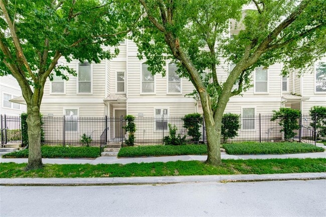 1017 Joe Annie St in Houston, TX - Building Photo - Building Photo