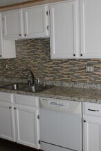 6469 McNichols Ct in Colorado Springs, CO - Foto de edificio - Building Photo