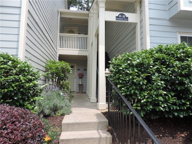 property at 68 Springhedge Ct St