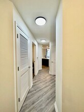 3040 Peachtree Rd in Atlanta, GA - Building Photo - Building Photo