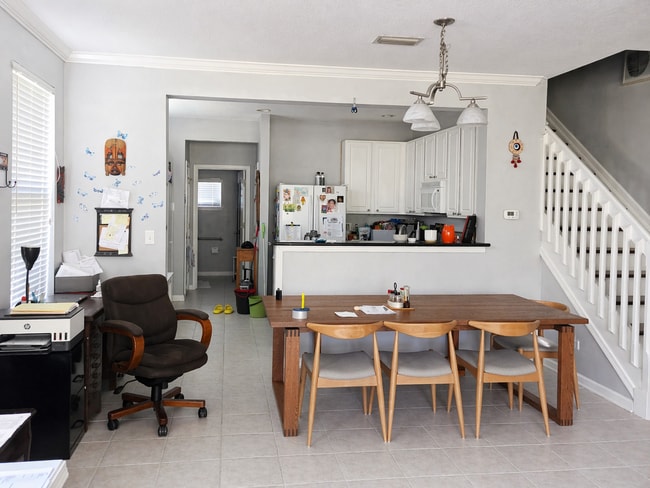 8410 Drayton Park Dr in Jacksonville, FL - Foto de edificio - Building Photo