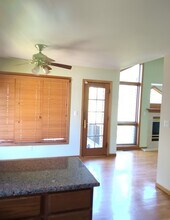 1001 Weeber St in Iowa City, IA - Building Photo - Building Photo