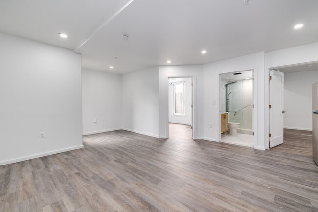 Annex 1201 in Philadelphia, PA - Building Photo - Interior Photo