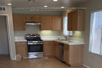6178 Beth Page Dr in Fontana, CA - Building Photo - Building Photo