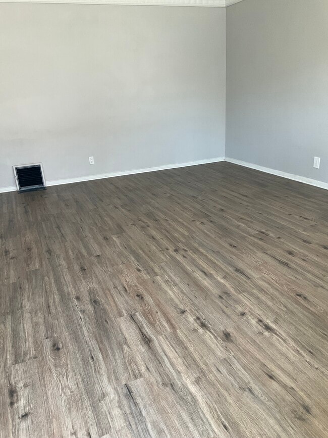1709 S Redondo Blvd in Los Angeles, CA - Building Photo - Building Photo