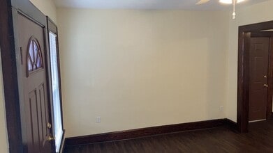 319 E Canal St in Troy, OH - Building Photo - Building Photo