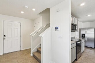 36557 Night Strawberry Ct in Dade City, FL - Building Photo - Building Photo