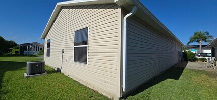 650 Richland Rd in the Villages, FL - Building Photo - Building Photo