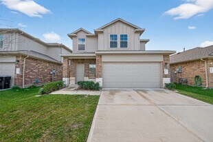 21170 Alder Oaks Dr in New Caney, TX - Building Photo