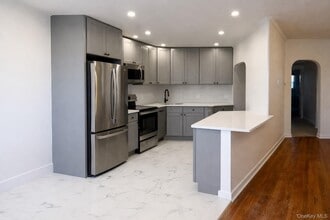 19-16 150th St in Queens, NY - Building Photo - Building Photo