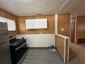 15907 Knight in Redford Township, MI - Building Photo - Building Photo