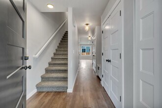 1820 chipman St SE in Olympia, WA - Building Photo - Building Photo