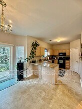 23 Scottish Cir in Asheville, NC - Building Photo - Building Photo