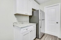 3640 Oregon Trail photo'