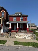114 S 12th St in St. Joseph, MO - Building Photo