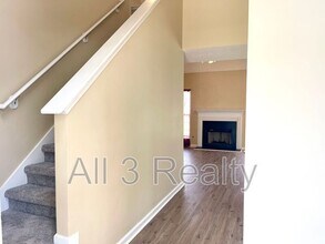 6012 Preserve Pass in Fairburn, GA - Building Photo - Building Photo