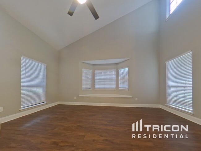 702 Keeneland Pike in Lake Mary, FL - Building Photo - Building Photo