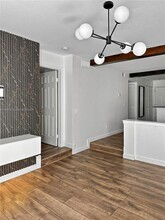 1725 Palm Cove Blvd in Delray Beach, FL - Foto de edificio - Building Photo