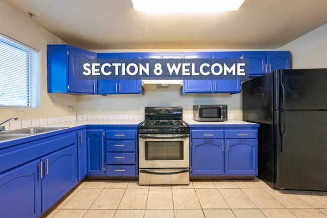 property at 5231 Huntington Dr
