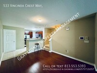 533 Vincinda Crest Way in Tampa, FL - Building Photo - Building Photo