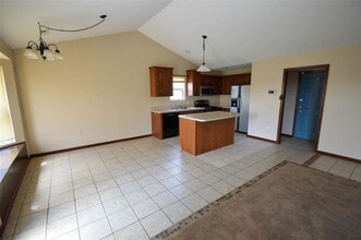 2601 Harrier Dr in Junction City, KS - Building Photo - Building Photo