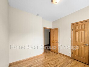 4904 N Drake Ave in Chicago, IL - Building Photo - Building Photo