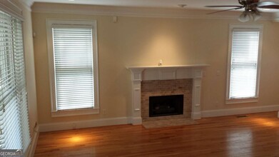 43 Oakridge Ave SE in Atlanta, GA - Building Photo - Building Photo