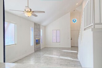 73969 Olive Ct in Palm Desert, CA - Foto de edificio - Building Photo