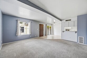 754 E Eugie Ave in Phoenix, AZ - Building Photo - Building Photo