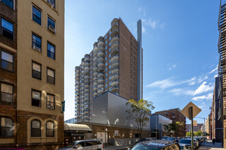 The Brighton House in Brooklyn, NY - Building Photo - Building Photo