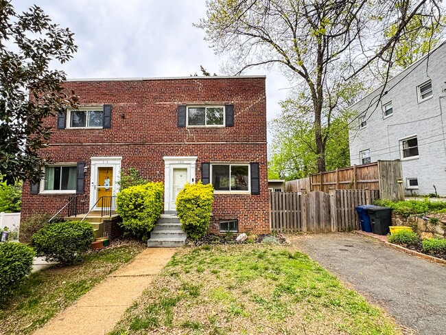property at 130 Cambridge Rd