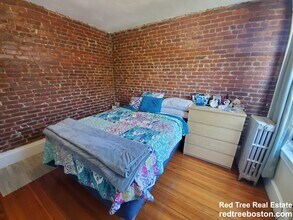 219 Harvard St, Unit 15 in Brookline, MA - Building Photo - Building Photo