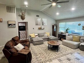 304 Springridge Ln in Euless, TX - Building Photo - Building Photo